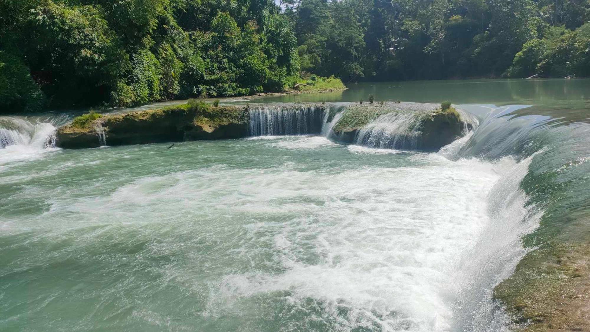 Gbu Loboc River Guesthouse Exteriör bild
