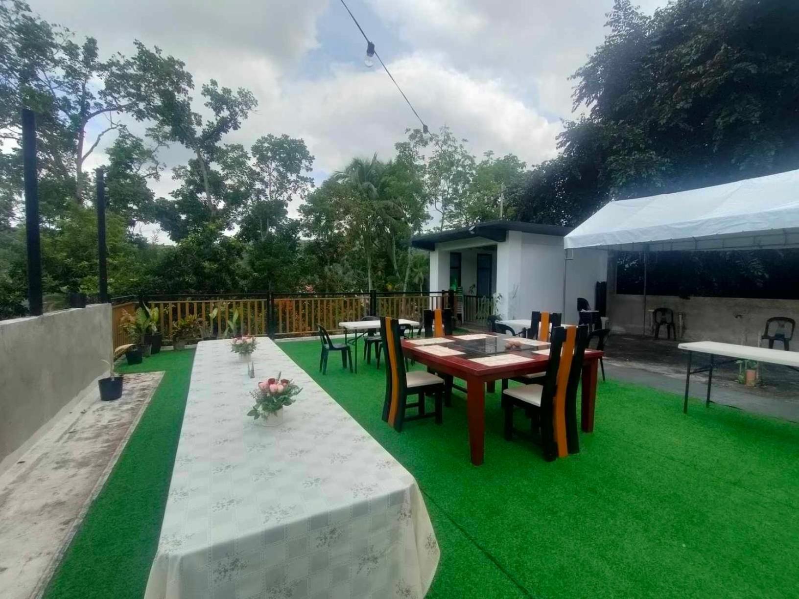 Gbu Loboc River Guesthouse Exteriör bild